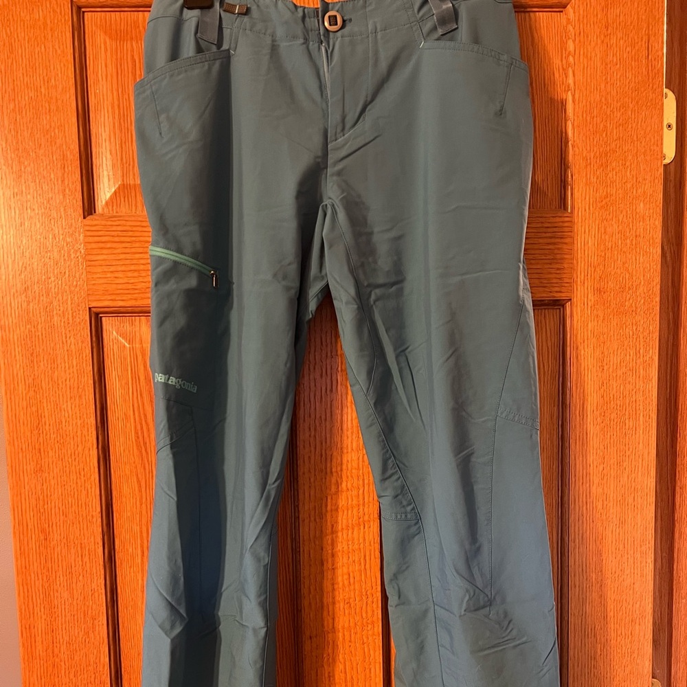 Women’s Patagonia pants